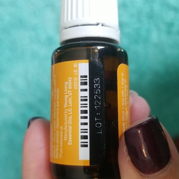 Citrus fresh young living oil - Picture 3 of 3